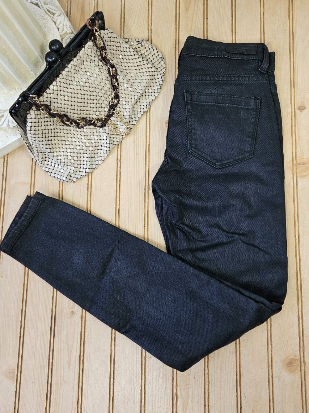 Blank NYC Size 24 Black Coated Distressed Skinny Jeans Low Rise Stretch Womens